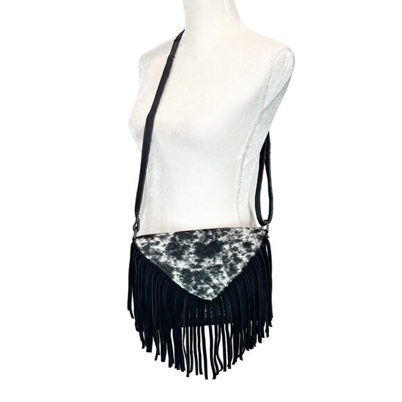Artisan Embossed Tooled Fringe Cowhide Leather Crossbody Bag Black white Boho - Picture 1 of 6